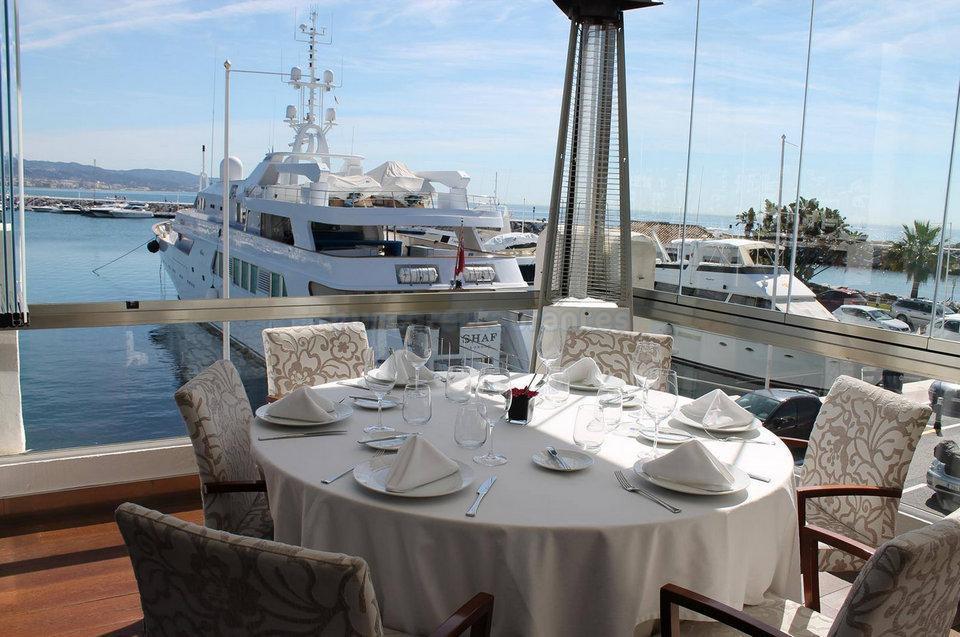 Banus Boutique Muelle Del Ribera Apartment Marbella Luaran gambar